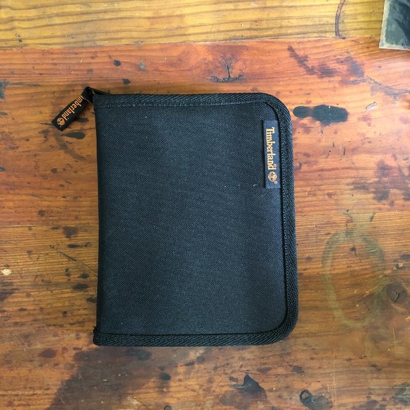 SOLD // Timberland Branded Outdoors Camping Hiking Hunting Survival Tool Kit - Picture 5 of 13